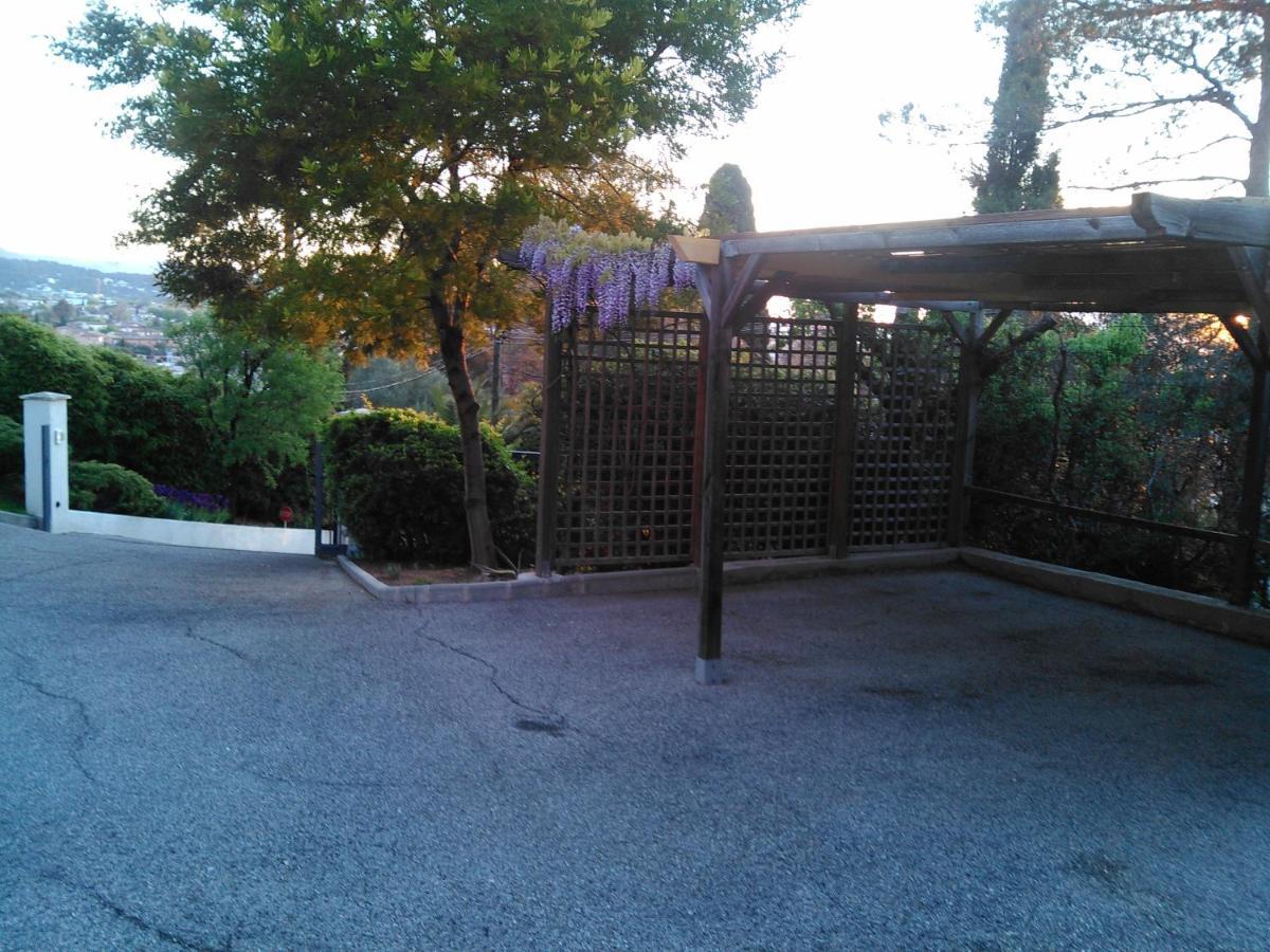 La Villa D'Olivene Cuers Εξωτερικό φωτογραφία