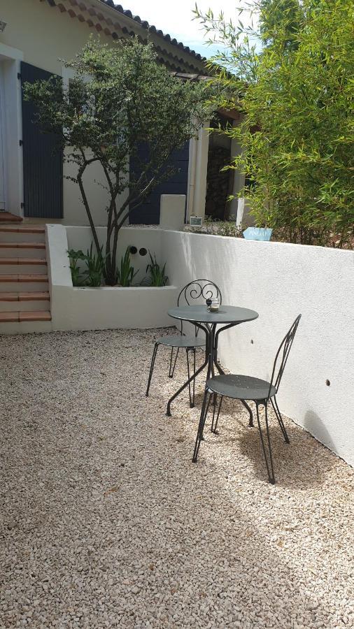 La Villa D'Olivene Cuers Εξωτερικό φωτογραφία